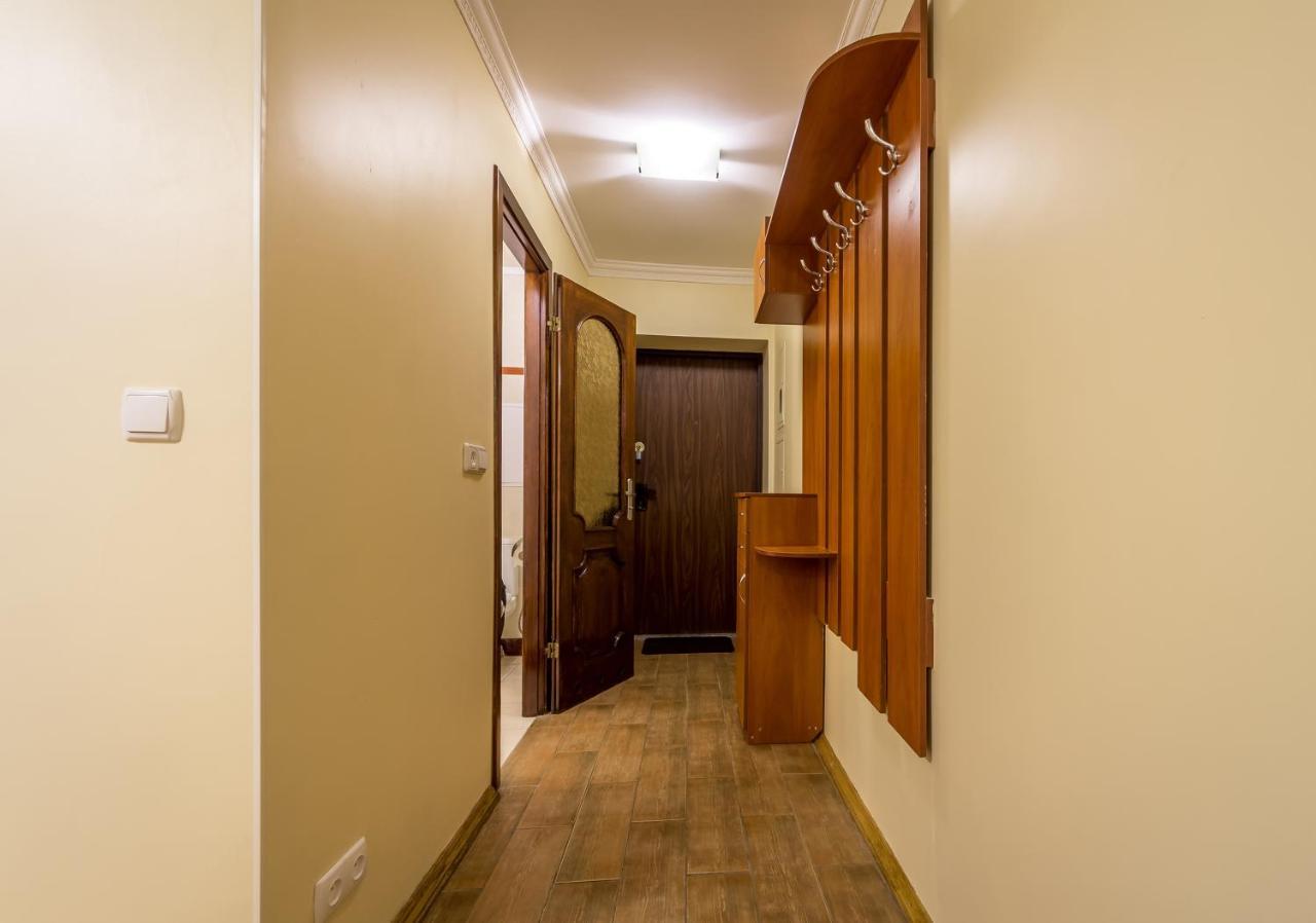 Apartment On Leonida Pervomais'Koho Kyiv Exterior foto
