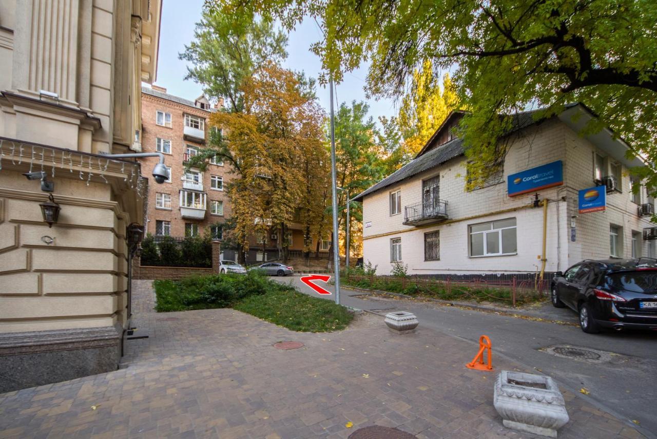 Apartment On Leonida Pervomais'Koho Kyiv Exterior foto